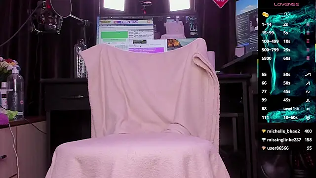 Raissa sky26 online show from March 11, 2025, 9:56 am