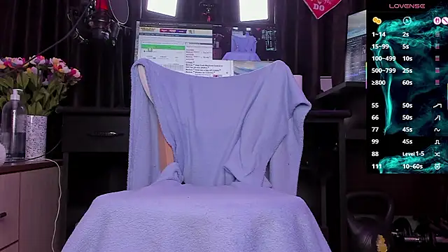 Raissa sky26 online show from March 29, 2026, 2:55 am