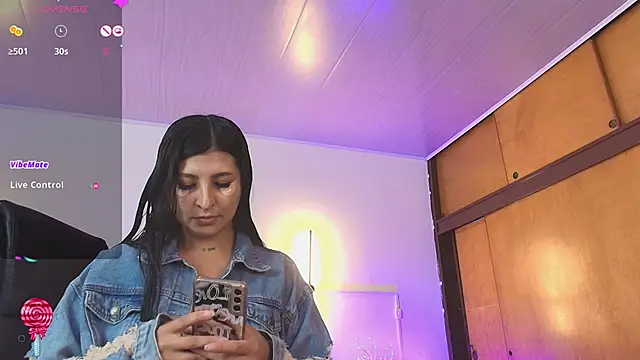  gaby2 online show from April 22, 2026, 11:23 am