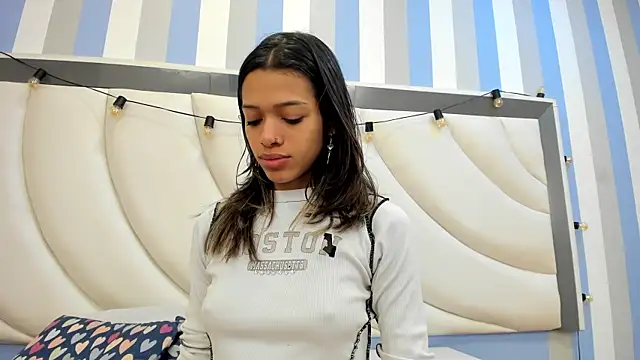 BritneyCollins online show from March 31, 2026, 1:22 pm