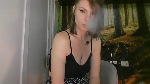 Feli blue online show from November 30, 2025, 10:25 pm