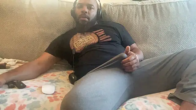 Bbcfun44 online show from January 7, 2025, 8:10 pm