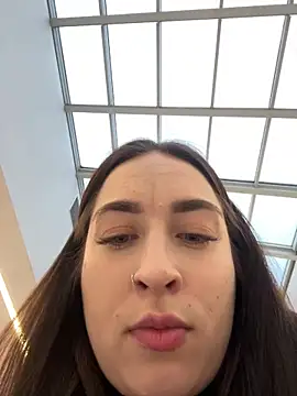 Holly Play online show from December 25, 2024, 12:26 pm