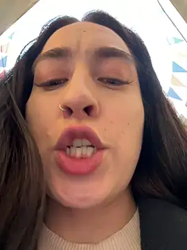 Holly Play online show from March 22, 2025, 12:04 pm