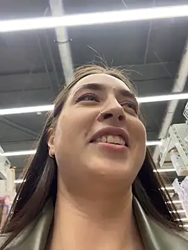 Holly Play online show from March 30, 2026, 12:06 pm