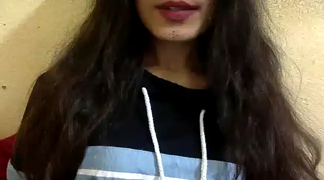 krati74 online show from January 29, 2025, 5:45 pm