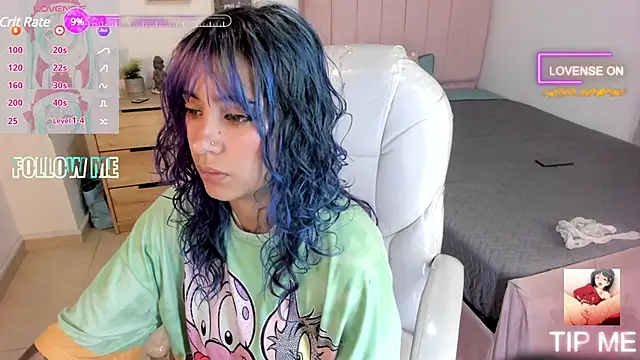 amber Thompson online show from December 5, 2024, 5:48 am