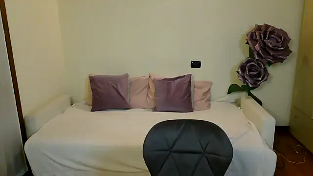 alexabecks online show from February 10, 2025, 7:49 pm