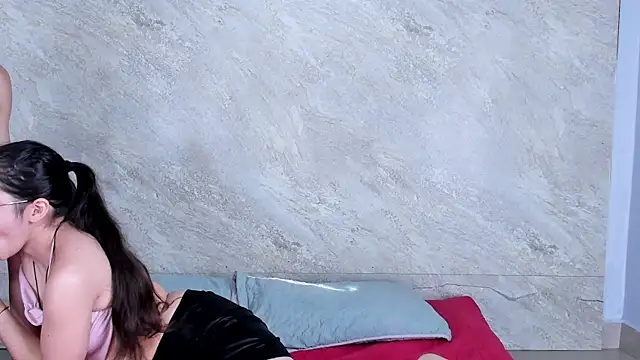 Couplehot  1 online show from September 8, 2025, 8:30 pm