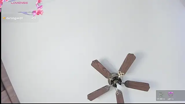 Isa squirt1 online show from December 18, 2024, 4:39 pm