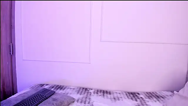 Isa squirt1 online show from March 29, 2026, 2:22 am