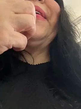 eva sexx69 online show from May 15, 2026, 12:01 pm