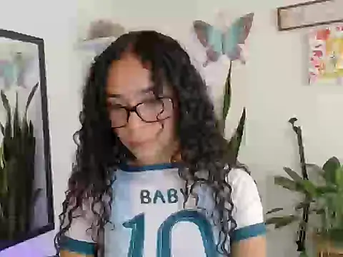 lali2gab online show from April 10, 2026, 9:30 pm