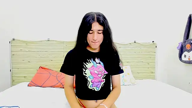 Evil Queen13 online show from February 10, 2026, 8:46 pm