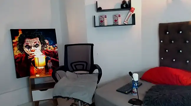 flowers18 online show from January 12, 2025, 12:28 am