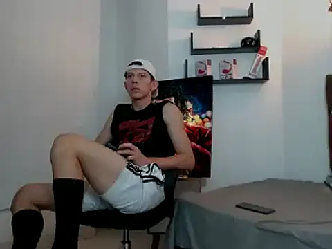 flowers18 online show from January 25, 2025, 12:27 am