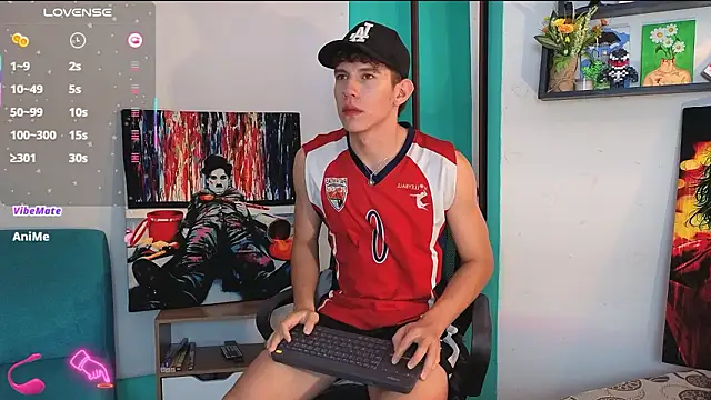 flowers18 online show from February 28, 2026, 10:33 pm