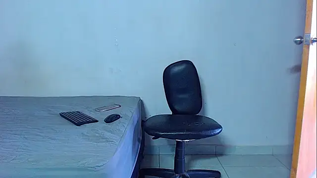 mikecoper 23 online show from February 27, 2026, 2:50 pm