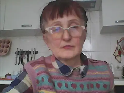 TanyaSweet634 online show from March 3, 2025, 2:15 pm