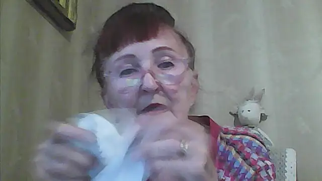 Snapshot of TanyaSweet634 chatting on July 10, 2026, 5:23 am TanyaSweet634 online show from July 10, 2026, 5:23 am