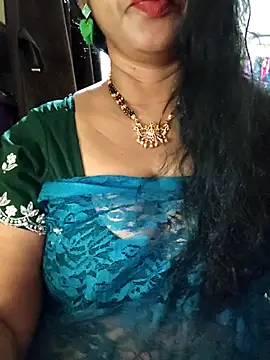 Snapshot of Bangarupapa chatting on July 28, 2026, 7:39 pm Bangarupapa online show from July 28, 2026, 7:39 pm