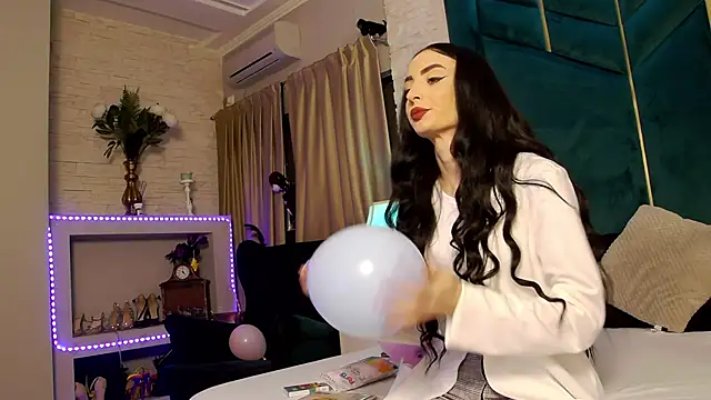 FeetVibe online show from November 13, 2025, 8:02 am