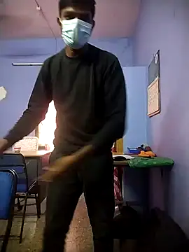 Tamilandteluguboy14 online show from December 13, 2024, 10:19 am