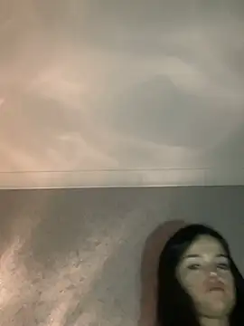 Snapshot of English-Chloe96 chatting on January 14, 2025, 8:37 pm English-Chloe96 online show from January 14, 2025, 8:37 pm