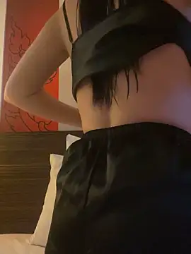 Snapshot of English-Chloe96 chatting on February 28, 2025, 11:36 am English-Chloe96 online show from February 28, 2025, 11:36 am