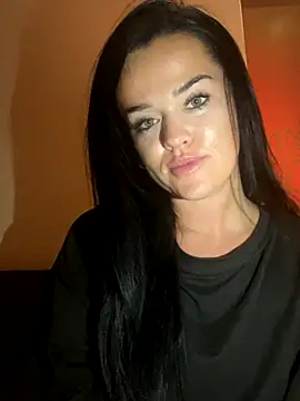 Snapshot of English-Chloe96 chatting on October 10, 2025, 5:34 pm English-Chloe96 online show from October 10, 2025, 5:34 pm