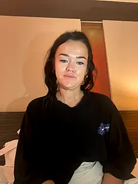 Snapshot of English-Chloe96 chatting on October 13, 2025, 4:23 am English-Chloe96 online show from October 13, 2025, 4:23 am