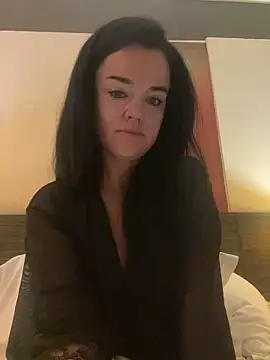 Snapshot of English-Chloe96 chatting on October 22, 2025, 3:40 am English-Chloe96 online show from October 22, 2025, 3:40 am