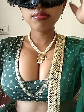 sandy naughty online show from March 3, 2025, 8:49 am