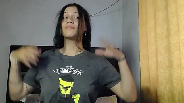 Snapshot of realshy-Stepsis chatting on April 28, 2026, 12:54 pm realshy-Stepsis online show from April 28, 2026, 12:54 pm
