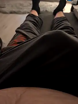 Mrloverlover77xh online show from November 22, 2025, 11:26 pm