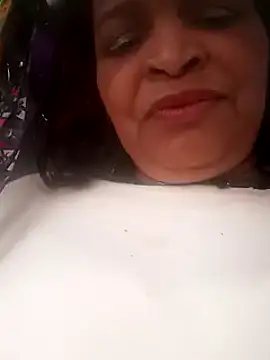  violetta - online show from March 22, 2025, 9:31 pm