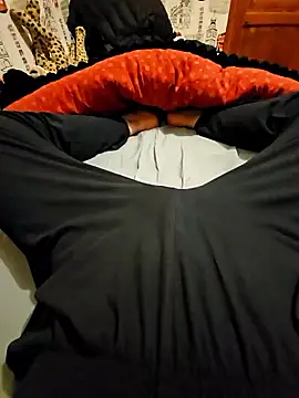 Snapshot of Azerty0911 chatting on January 8, 2026, 8:11 pm Azerty0911 online show from January 8, 2026, 8:11 pm