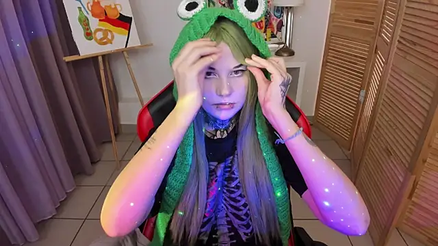 mekurisu online show from September 28, 2025, 1:22 am