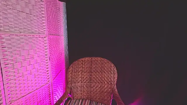 KayleyxEmily online show from January 12, 2025, 2:19 pm