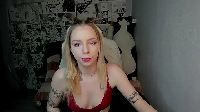 Martha Cameron online show from February 13, 2025, 11:15 pm