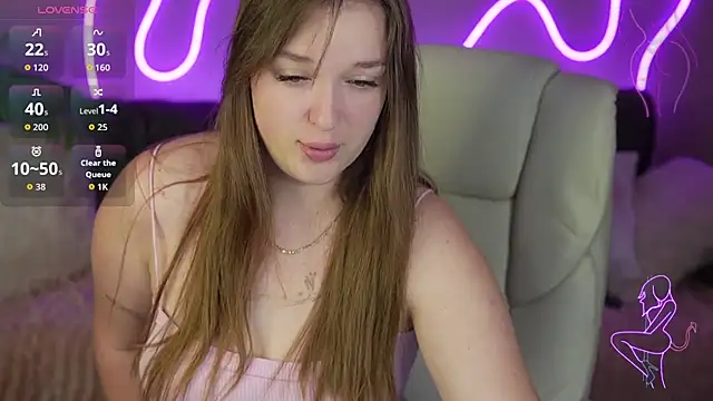 DonnaLustt online show from September 21, 2025, 8:49 am