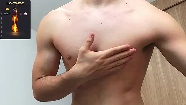 Snapshot of zenn_rush1 chatting on December 7, 2024, 11:40 am zenn rush1 online show from December 7, 2024, 11:40 am