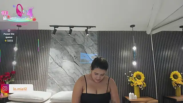 Snapshot of julietha_taylor chatting on May 4, 2026, 2:51 am julietha taylor online show from May 4, 2026, 2:51 am