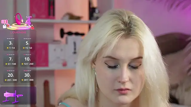 tiffannyjons online show from April 22, 2026, 6:20 pm