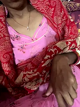Snapshot of HotRiyacpl chatting on December 18, 2025, 1:28 pm HotRiyacpl online show from December 18, 2025, 1:28 pm