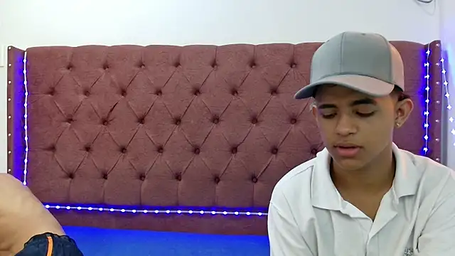 boys yourparty online show from February 18, 2025, 1:22 pm