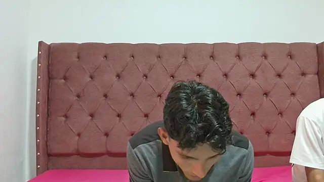 boys yourparty online show from March 4, 2025, 1:17 pm