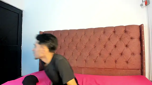 boys yourparty online show from September 13, 2025, 1:00 pm