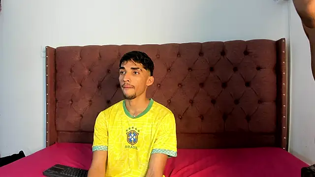 boys yourparty online show from September 19, 2025, 1:12 pm