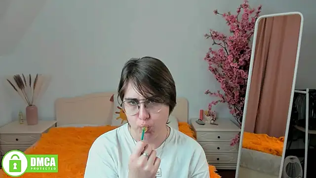 Funny bunnyy online show from December 5, 2024, 11:40 pm